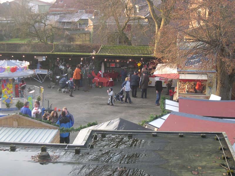 2007-12-15 Weihnachtsmarkt Breiholz 2007 065
